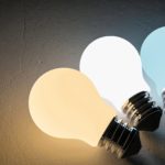 LED蛍光灯の電球色をシーン別に解説!昼光色、昼白色、電球色の違いを説明。これでLED選びも楽々に!
